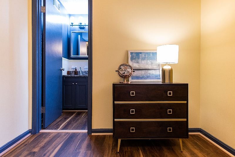 Furnished Finder property 335976_2 photo 9