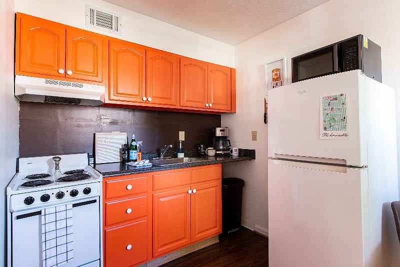 Furnished Finder property 335976_5 photo 5