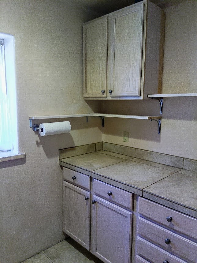 Arroyo Suite Kitchenette Area