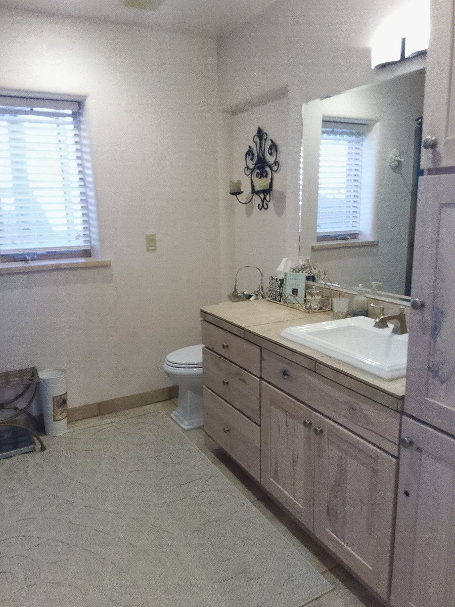 Main House Bath