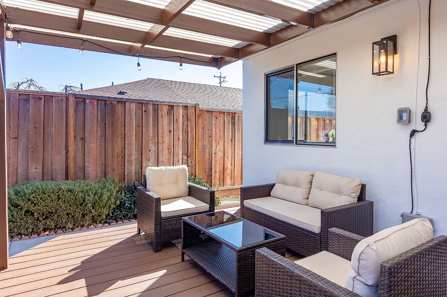 Furnished Finder property 336100_1 photo 25