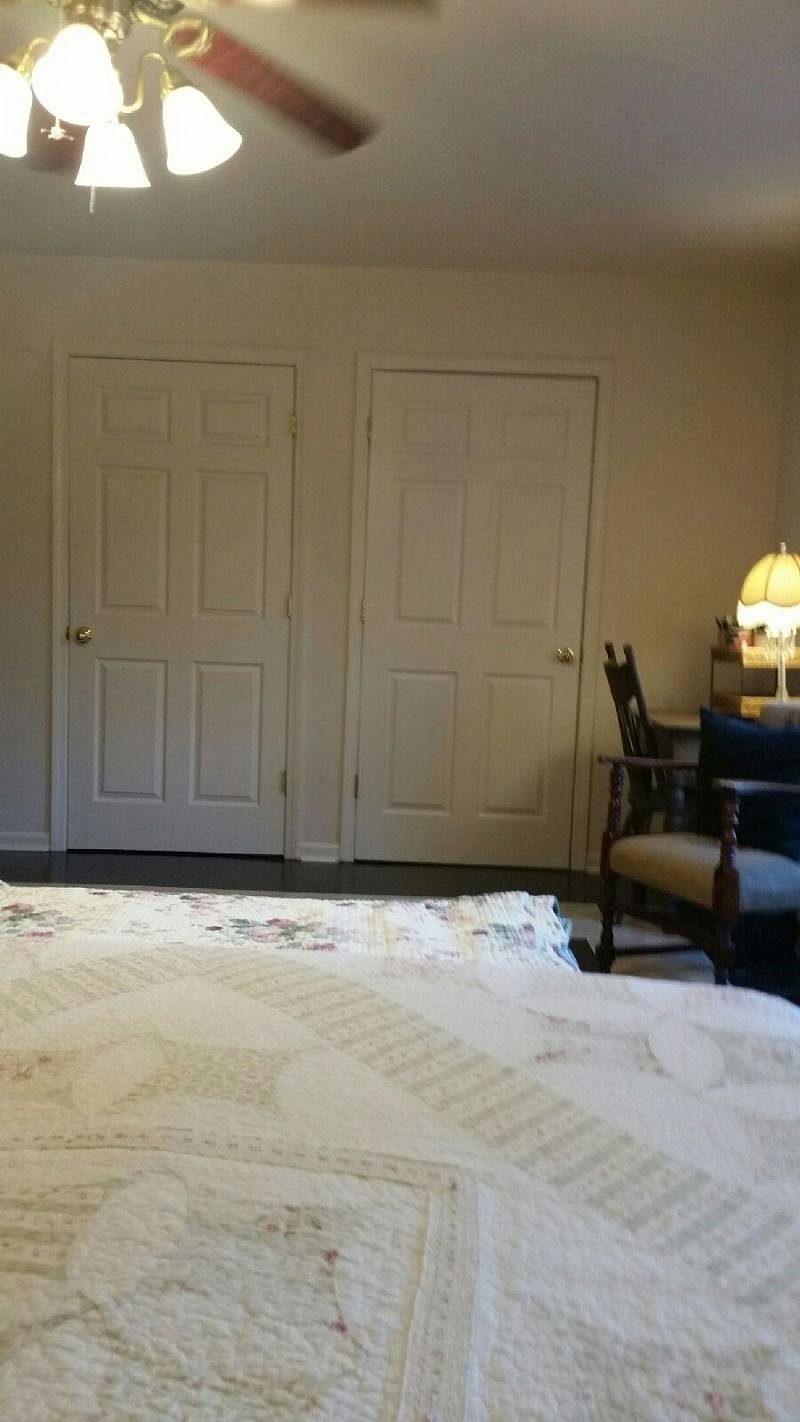 Sitting area, desk in bedroom