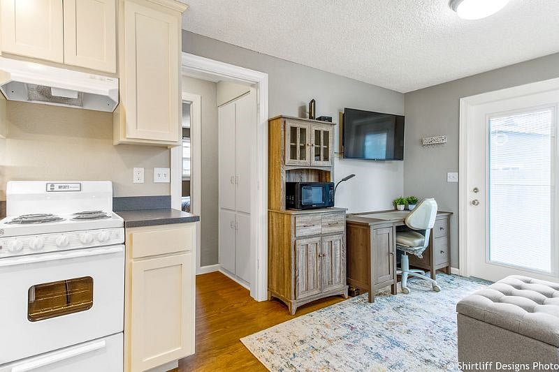 Furnished Finder property 336122_1 photo 8