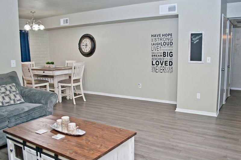 Furnished Finder property 336187_1 photo 13