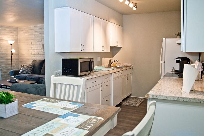 Furnished Finder property 336187_1 photo 15