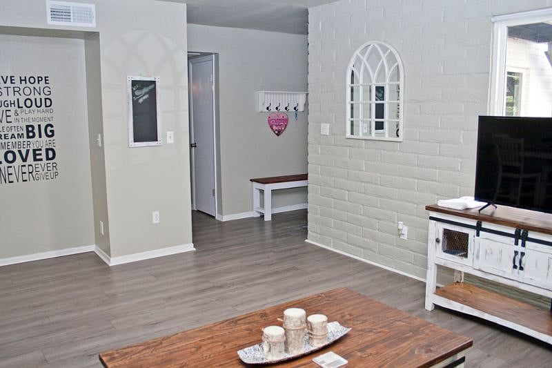 Furnished Finder property 336187_1 photo 16