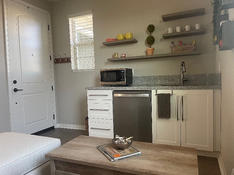 Furnished Finder property 336188_1 photo 3