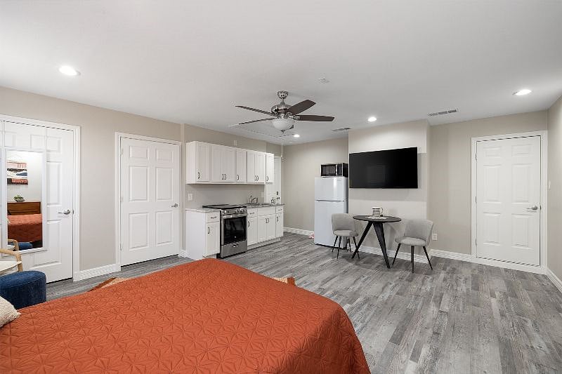 Furnished Finder property 336269_1 photo 3