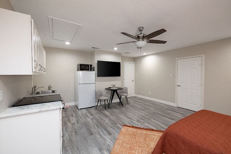 Furnished Finder property 336269_1 photo 4