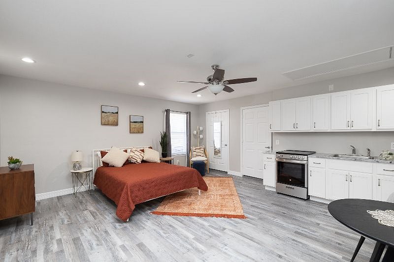 Furnished Finder property 336269_1 photo 6