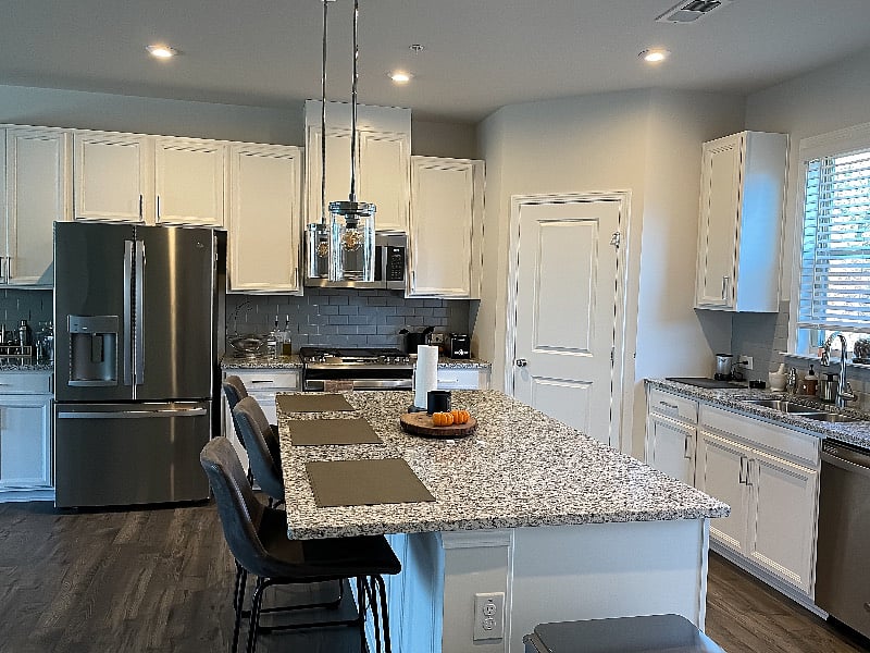 Furnished Finder property 336325_1 photo 3