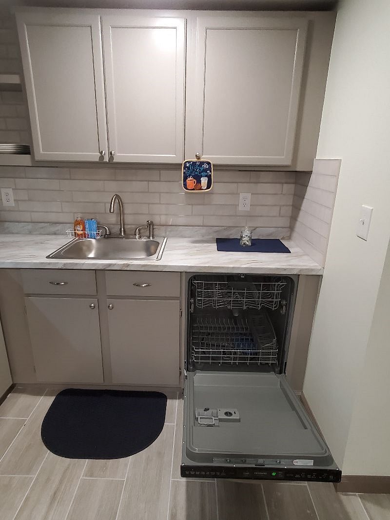 Furnished Finder property 336361_1 photo 13