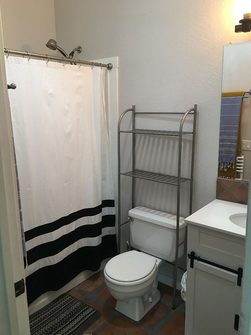 Furnished Finder property 336371_1 photo 4