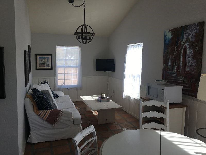 Furnished Finder property 336371_1 photo 13