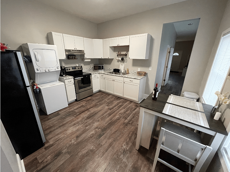 Furnished Finder property 336390_1 photo 4