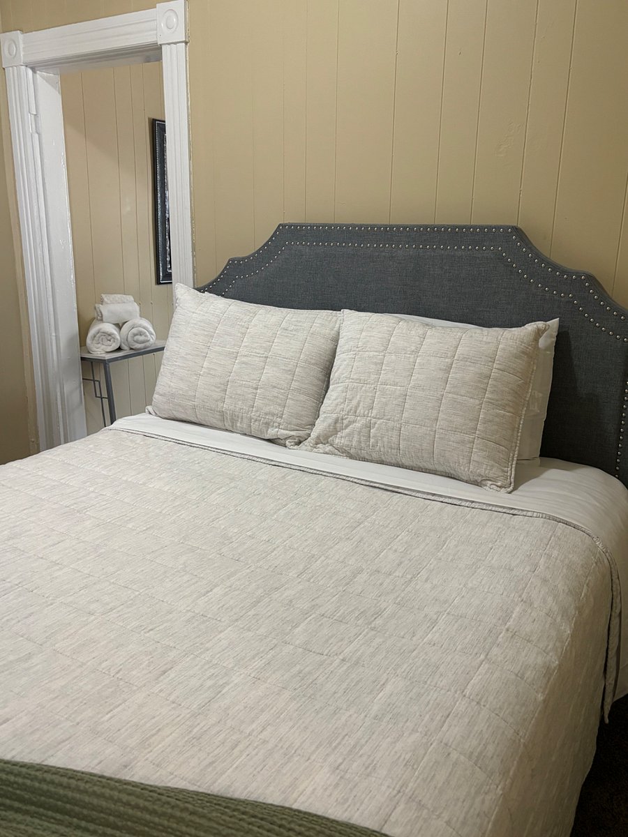 Furnished Finder property 336463_1 photo 10