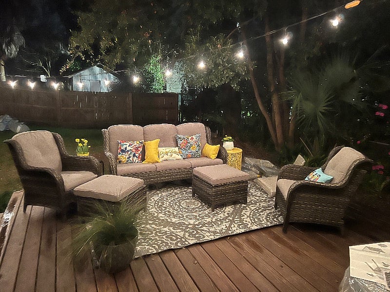 Furnished Back deck