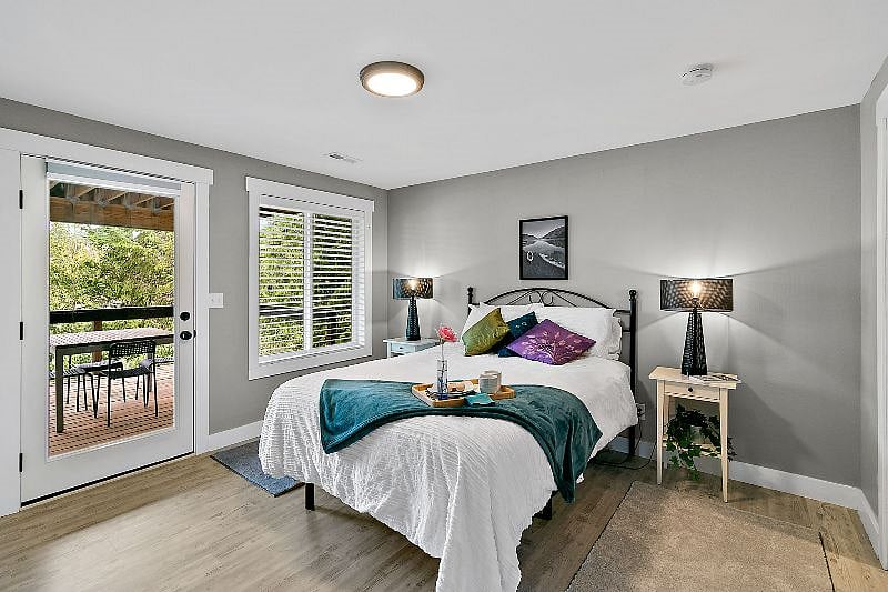 Furnished Finder property 336570_1 photo 10