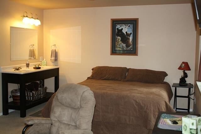 Furnished Finder property 336603_1 photo 4