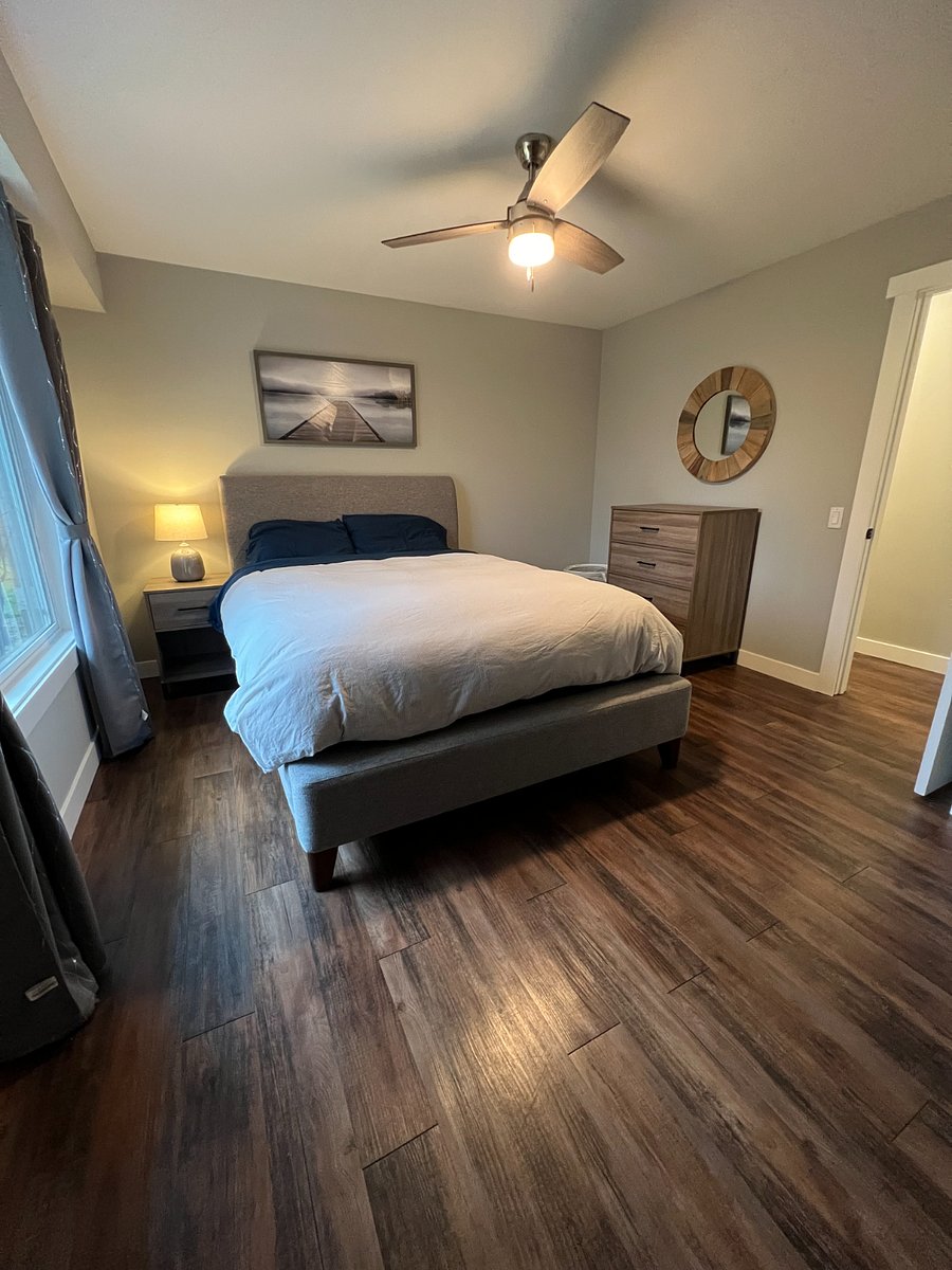Queen bed with comfy memory foam mattress
