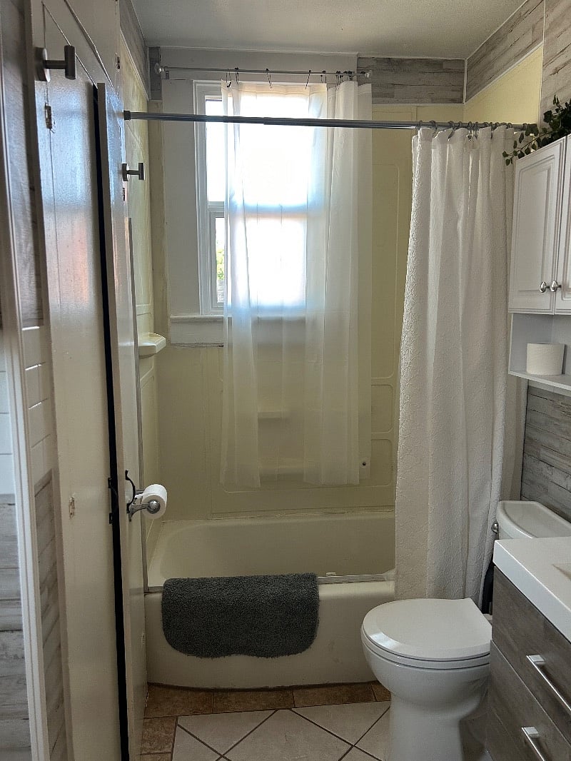 Furnished Finder property 336810_1 photo 8