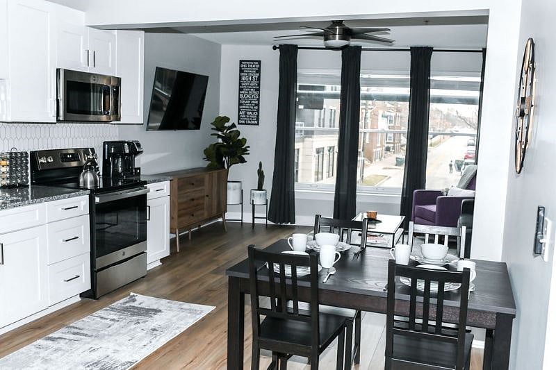 Furnished Finder property 336882_5 photo 24