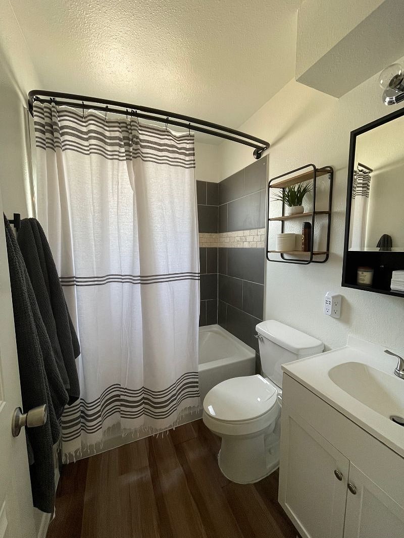 Furnished Finder property 336889_1 photo 16