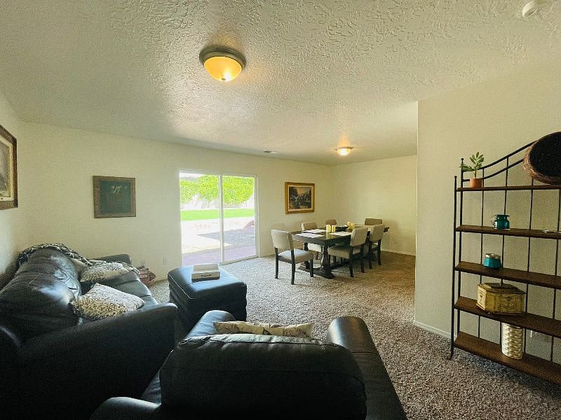 Furnished Finder property 336889_1 photo 6