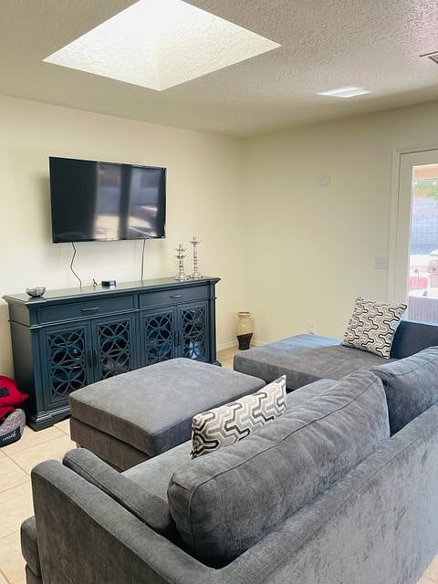 Furnished Finder property 336889_1 photo 3
