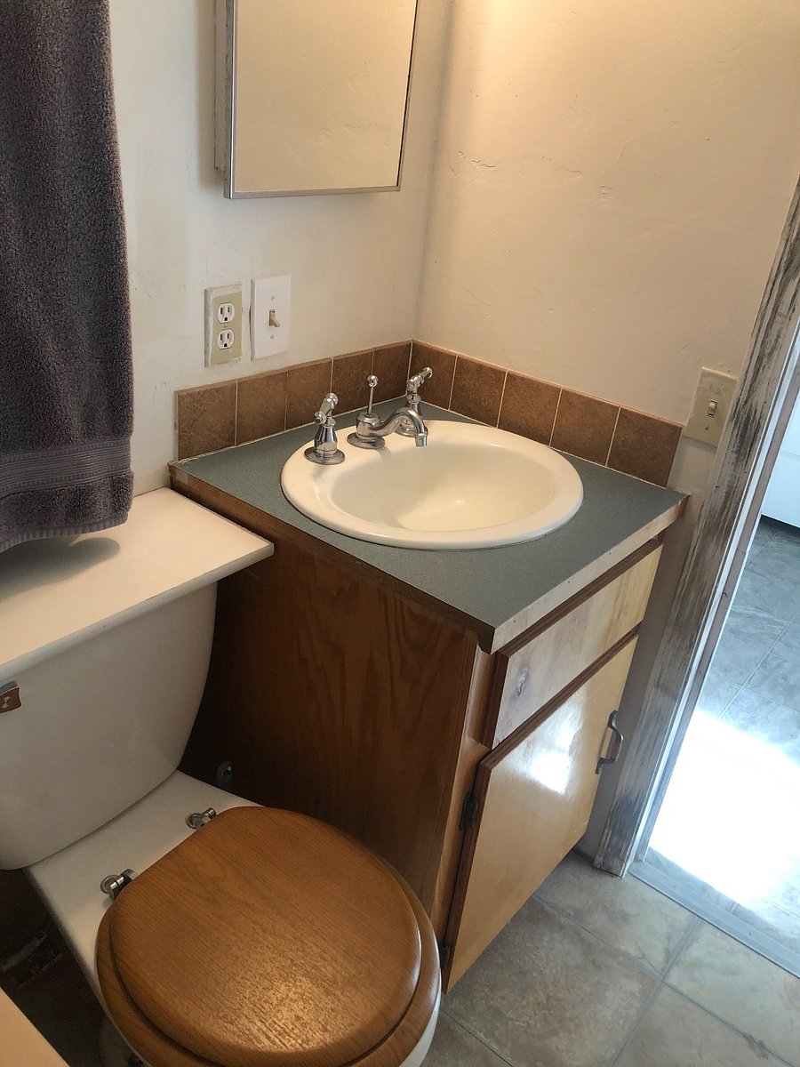 Furnished Finder property 336902_1 photo 11