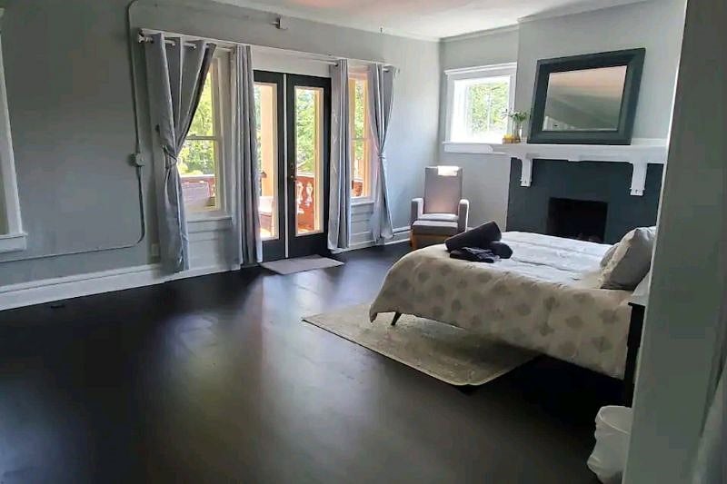 Furnished Finder property 336941_1 photo 5