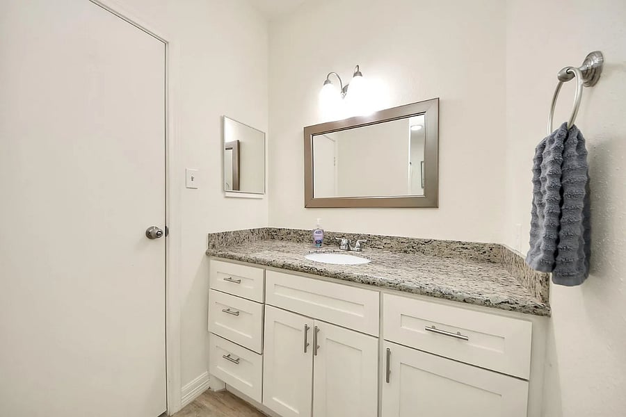 Furnished Finder property 337635_1 photo 13
