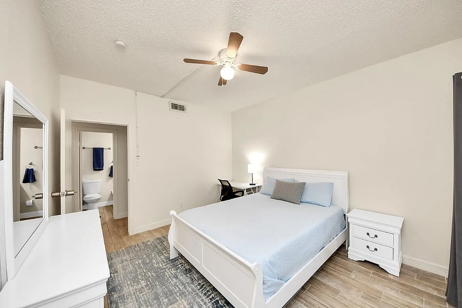 Furnished Finder property 337635_1 photo 15