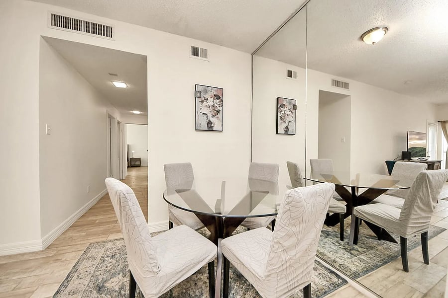Furnished Finder property 337635_1 photo 31