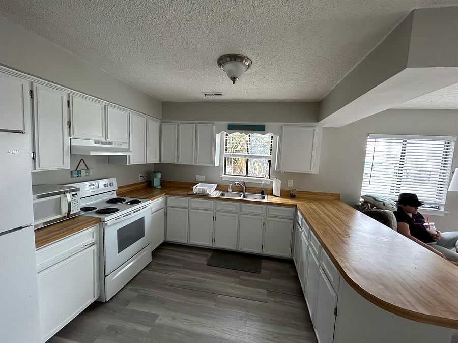 Furnished Finder property 337757_1 photo 3