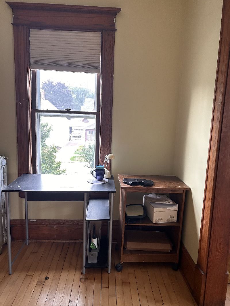 Bright office nook