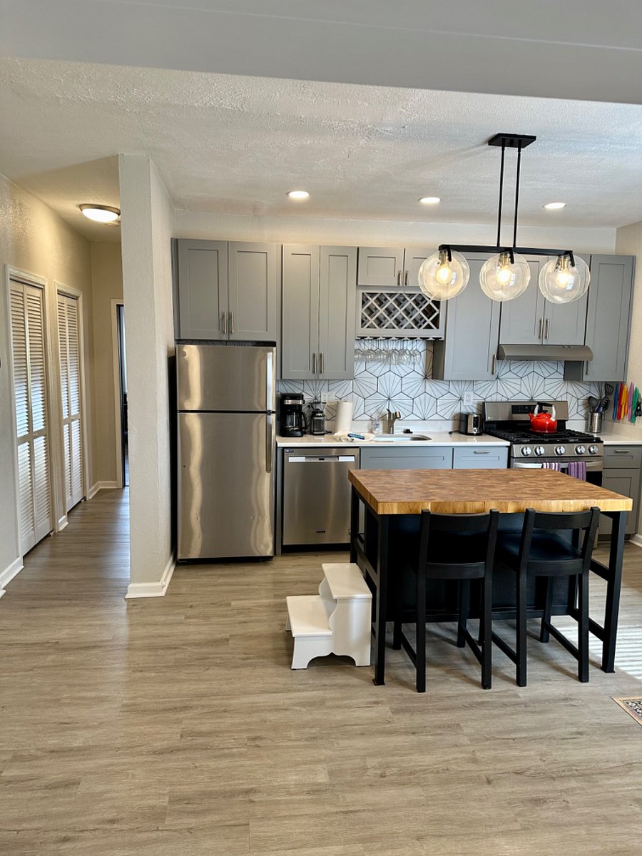 Furnished Finder property 337844_3 photo 6