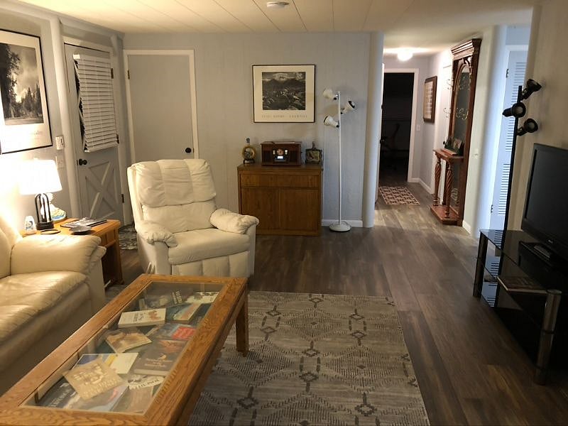 Furnished Finder property 337916_1 photo 25