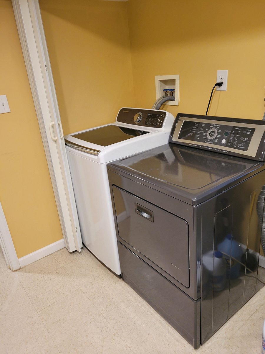 Furnished Finder property 337927_1 photo 12