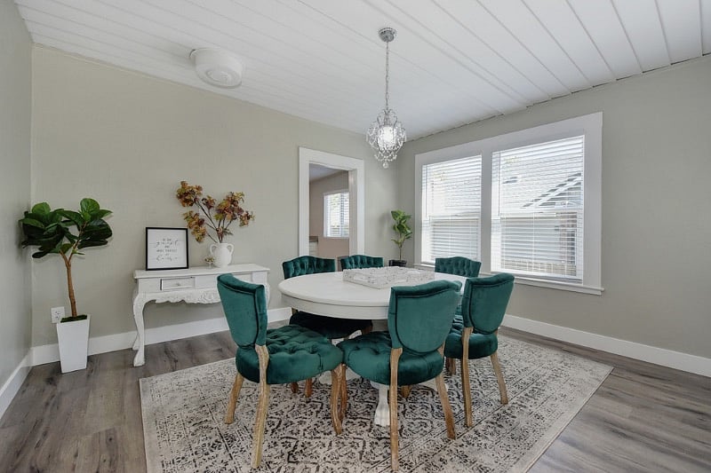 Furnished Finder property 337954_1 photo 4