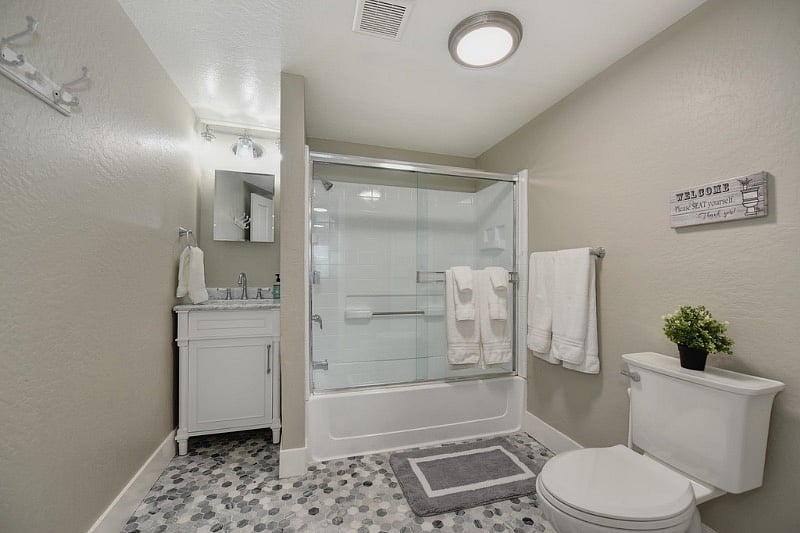 Furnished Finder property 337954_1 photo 24