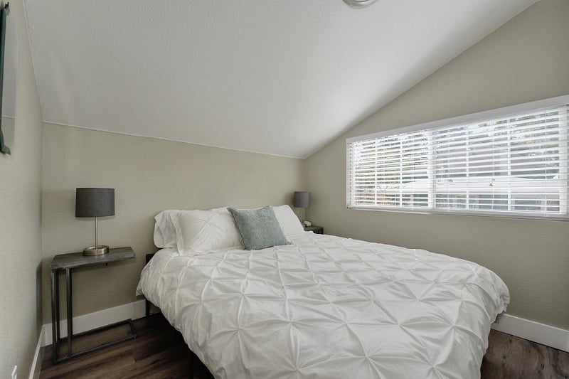 Furnished Finder property 337954_2 photo 10