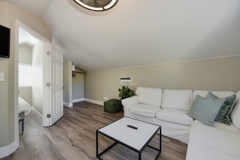 Furnished Finder property 337954_2 photo 11