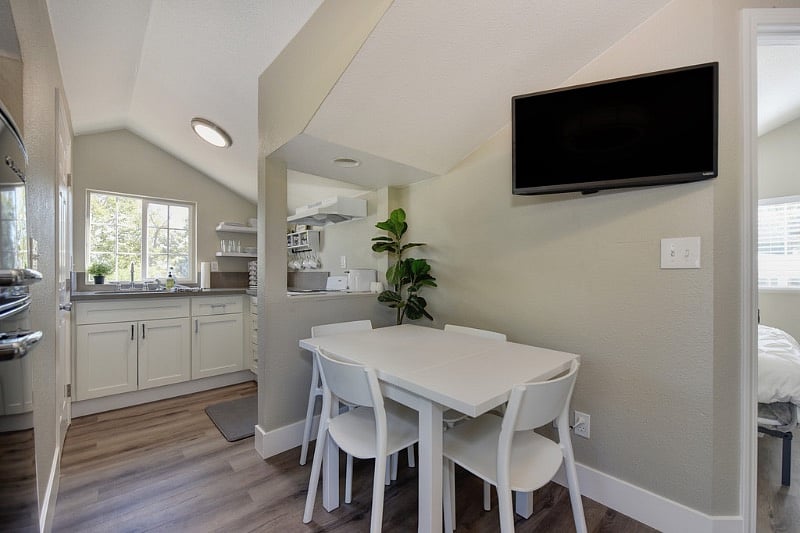 Furnished Finder property 337954_2 photo 12