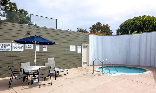 Furnished Finder property 337961_1 photo 23