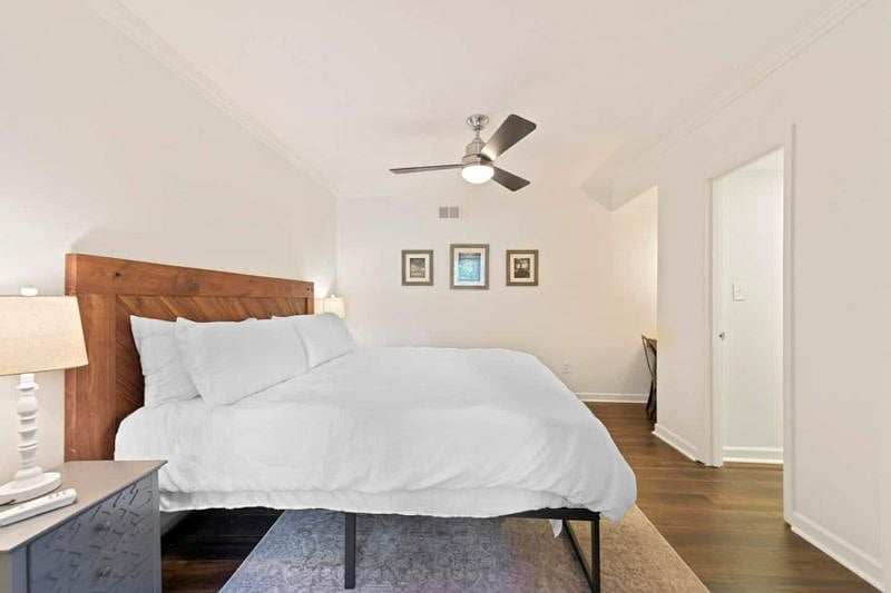 King Bedroom