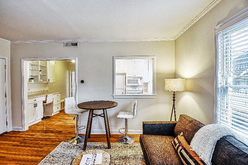 Furnished Finder property 338083_7 photo 4