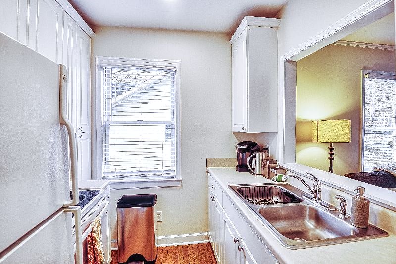 Furnished Finder property 338083_7 photo 6