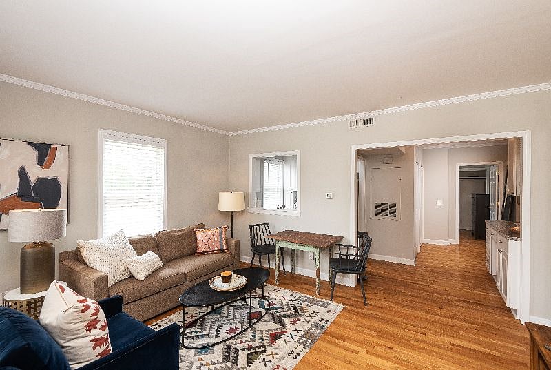Furnished Finder property 338083_8 photo 3