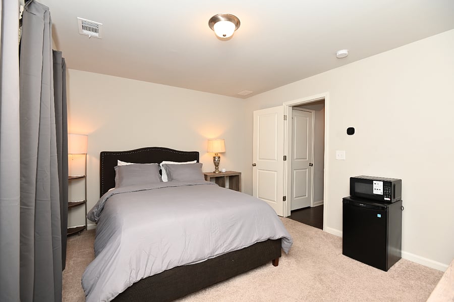 Furnished Finder property 338140_1 photo 3